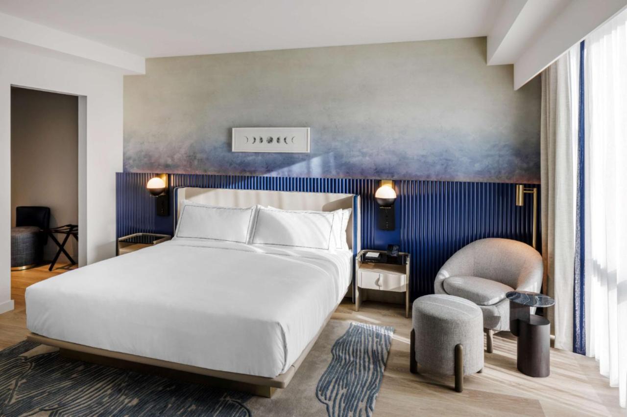 The Morrow Washington Dc, Curio Collection By Hilton Hotel Exterior photo